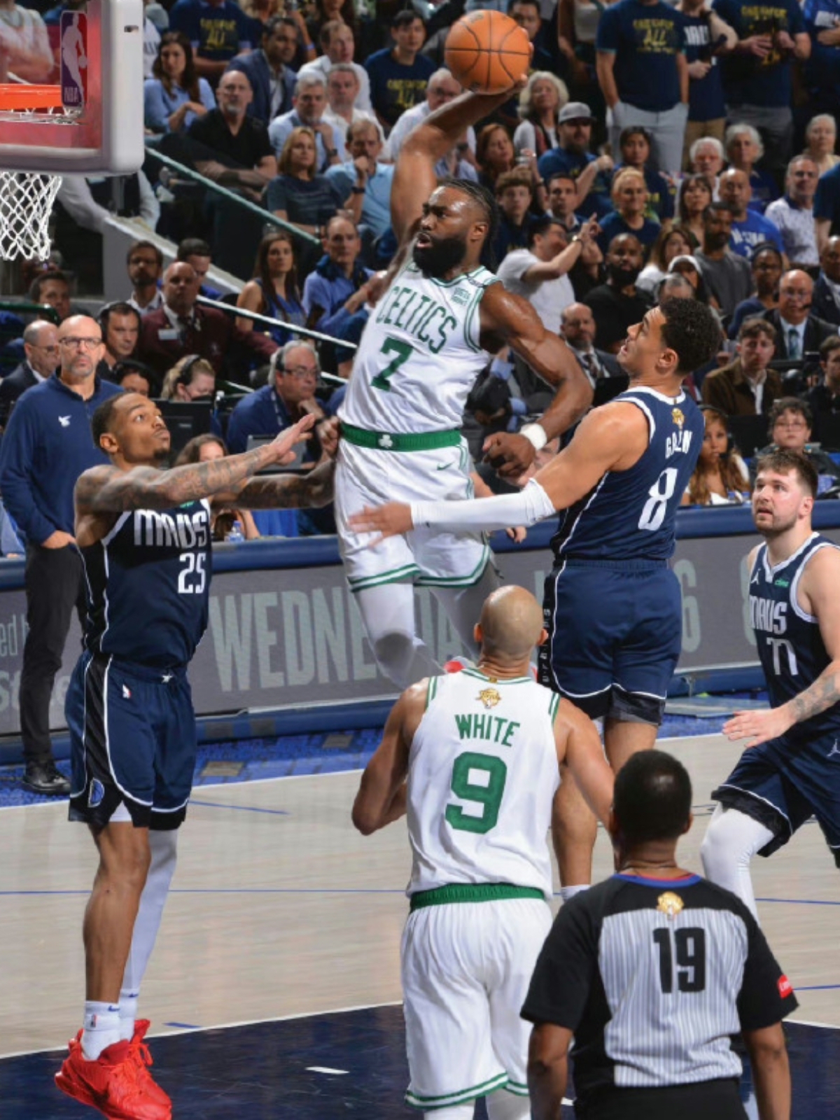 风云突变！波士顿凯尔特人转会期手感冰凉，欧篮联版图或变，媒体盛赞，资深球员宣示担当(碳达峰碳中和重大宣示)-开元网站