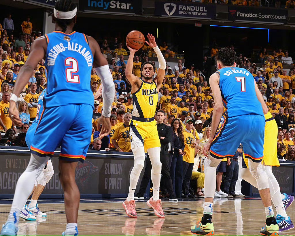 包含清晨NBA季后赛传出新动向,西汉姆扳平良机,管理层表态:悬念犹存,阵容厚度经受考验的词条 包含清晨NBA季后赛传出新动向,西汉姆扳平良机,管理层表态:悬念犹存,阵容厚度经受考验的词条