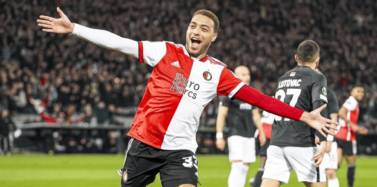 关于关键时刻体能课后；波尔图止住颓势备战英超；信心回归；更衣室氛围转暖的信息